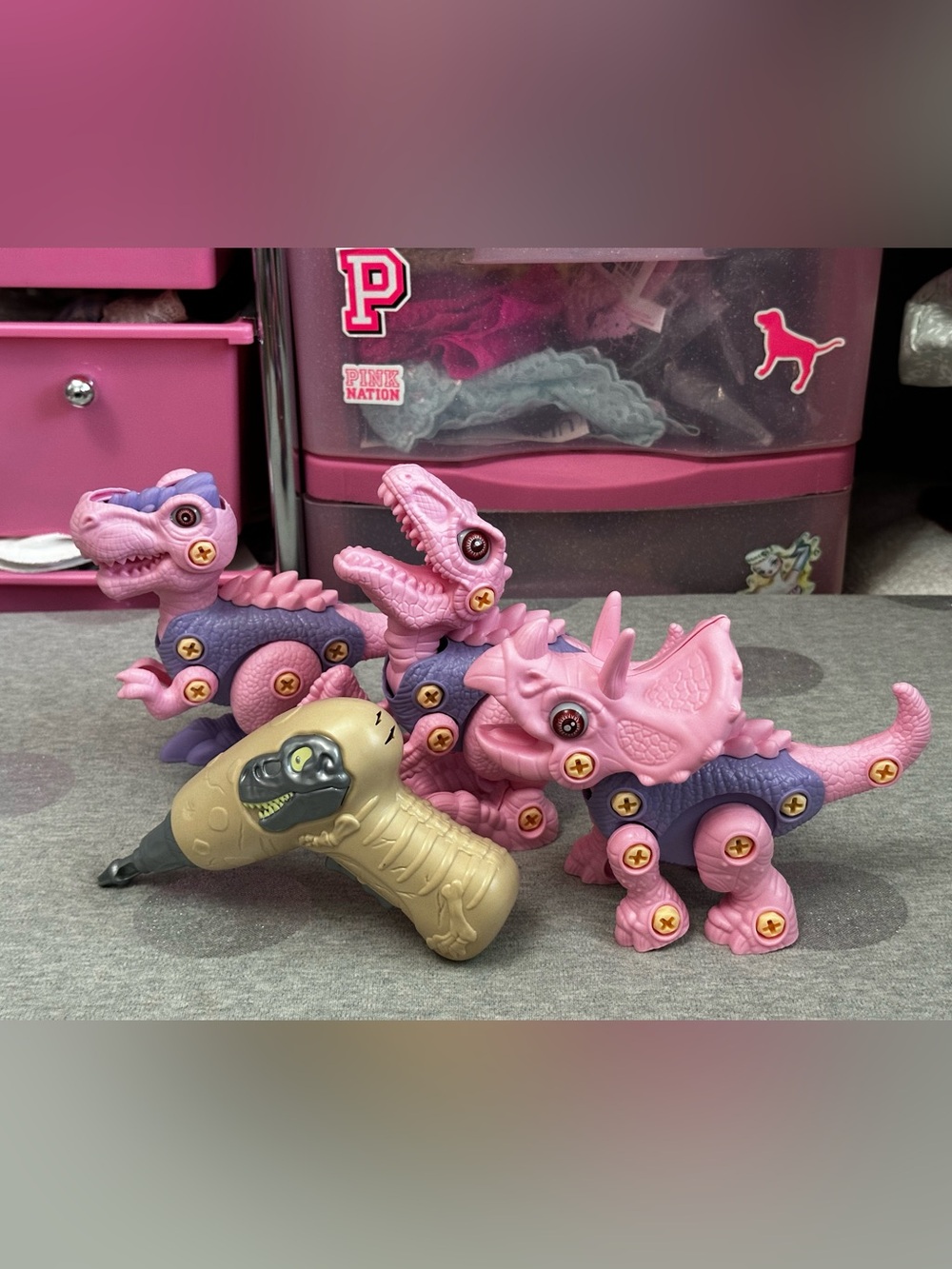 FREE TO FLY Take Apart Dinosaur Play Set